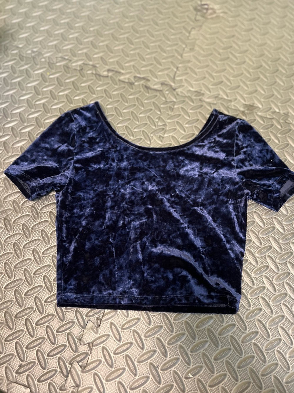 Y2K Navy Velvet Crop Top | Forever 21